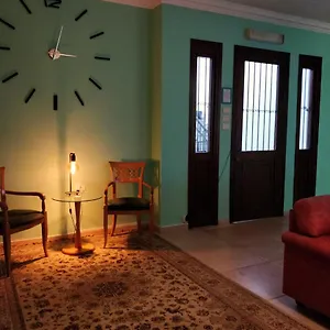 https://hostel-roks.gethaifahotels.com